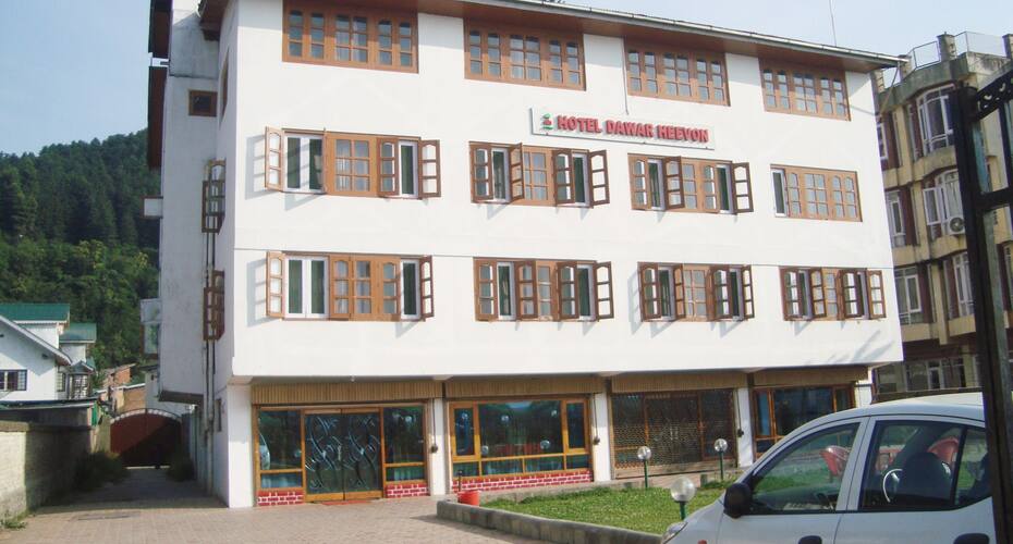 Hotel Dawar Heevon, Srinagar 3